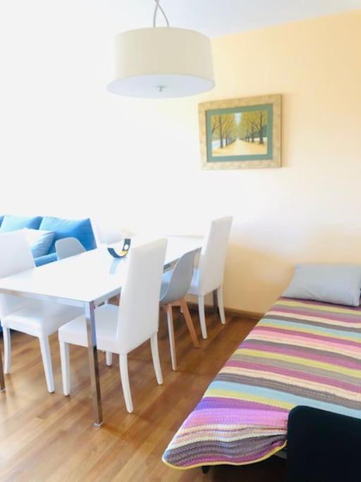 Piso Moderno Appartement Sarria Buitenkant foto